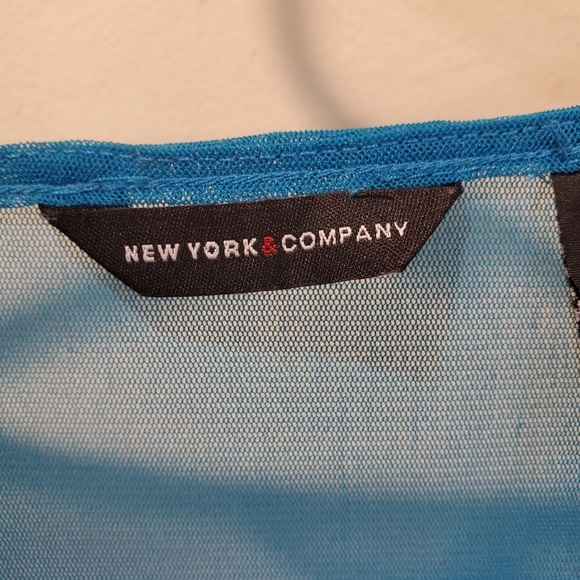 New York & Company 100% Nylon transparent blouse size M - Picture 5 of 10